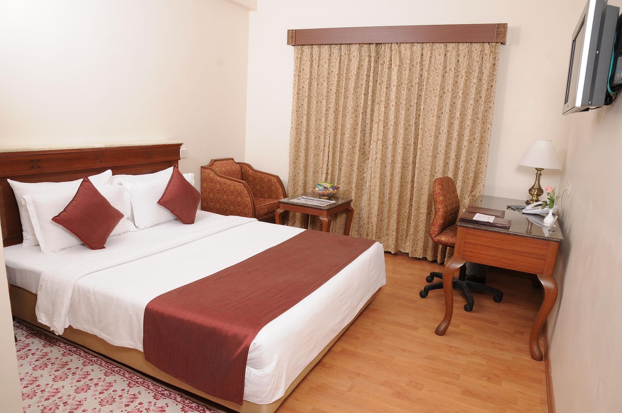 Raj Park Hotel Chennai Exteriör bild
