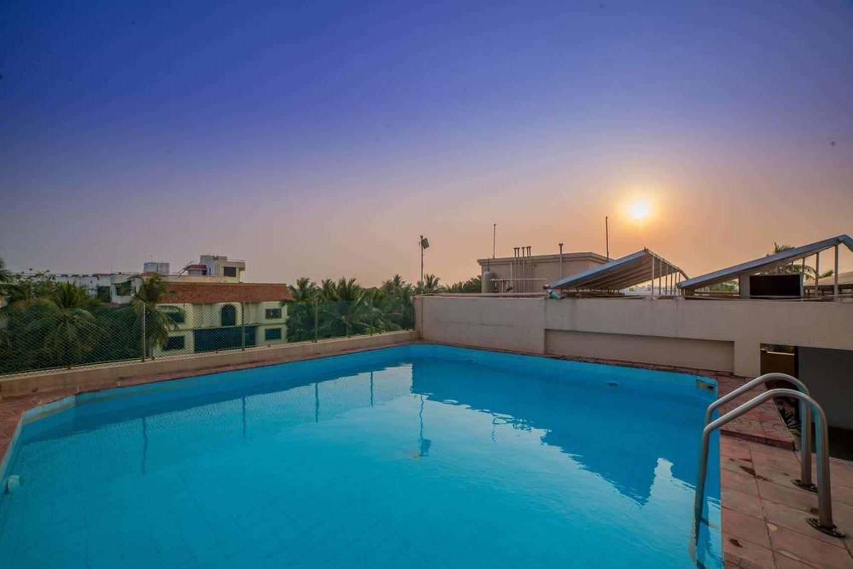 Raj Park Hotel Chennai Exteriör bild