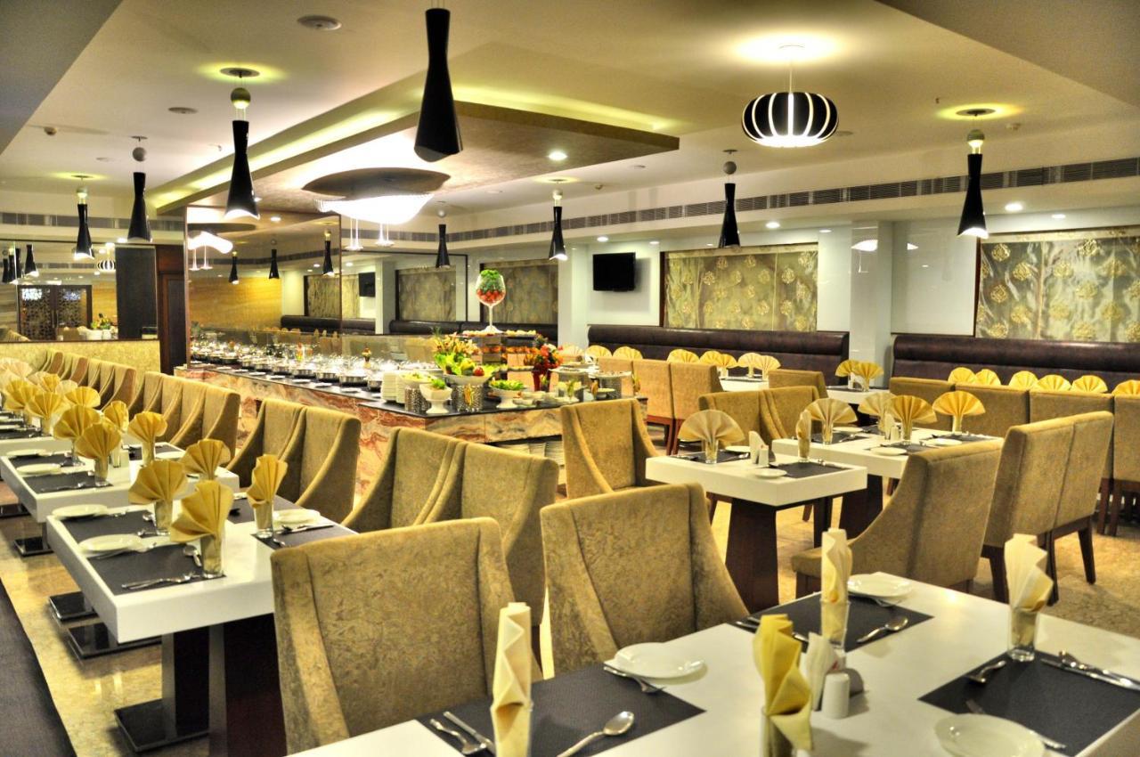 Raj Park Hotel Chennai Exteriör bild
