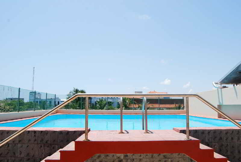 Raj Park Hotel Chennai Exteriör bild