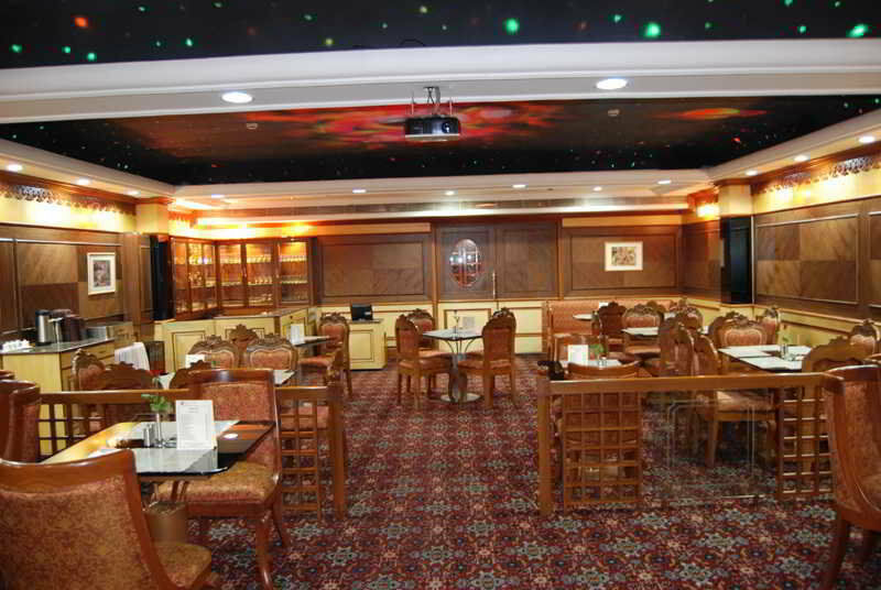 Raj Park Hotel Chennai Exteriör bild
